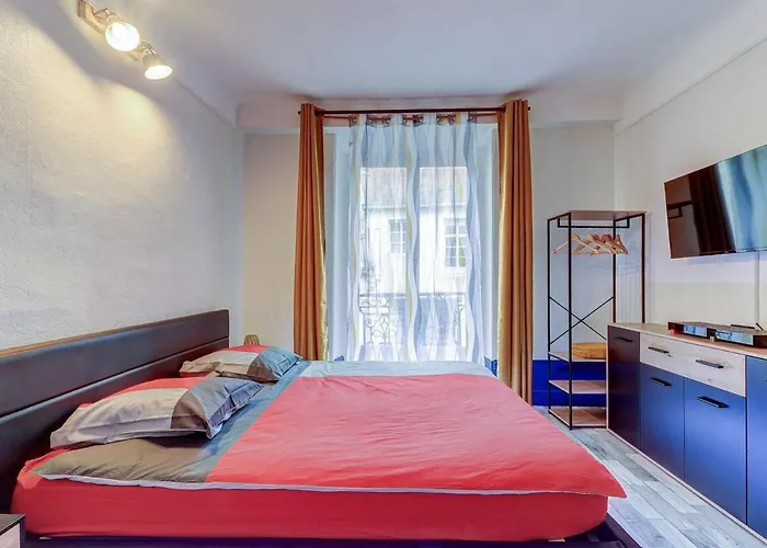 Cosy, Quartier Des Antiquaires, * Dijon