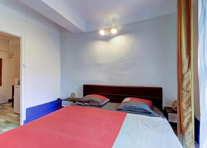 Cosy, Quartier Des Antiquaires, Apartment